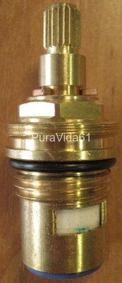 IDDIS кранбукса "A" K20A24200 (180 град) 998CR541SM-1 Кранбукса А для 
NATAL	19102T7
NATAL	19102T7
NATAL	59102T7
NATAL	27102T7K
NATAL	37102T7T12K
 Кран-букса для смесителя, керамика, 180°, 20 зубцов, G1/2", М24, h=54 мм, ID