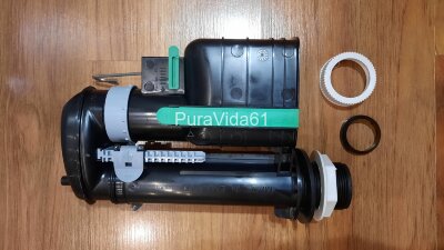 Механизм спуска EV46267  Heritage Механизм слива 6 л для бачка унитаза с ручкой. 
Универсальный механизм слива, подходит для всх бачкой с боковой ручкой спуска рычажного типа ( Heritage, MIGLIORE, Devon & Devon и др) 
